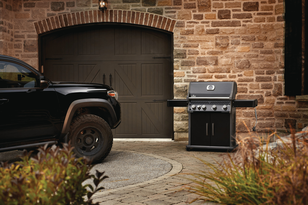 Image sur Barbecue Rogue® XT 525 - 57 000 BTU