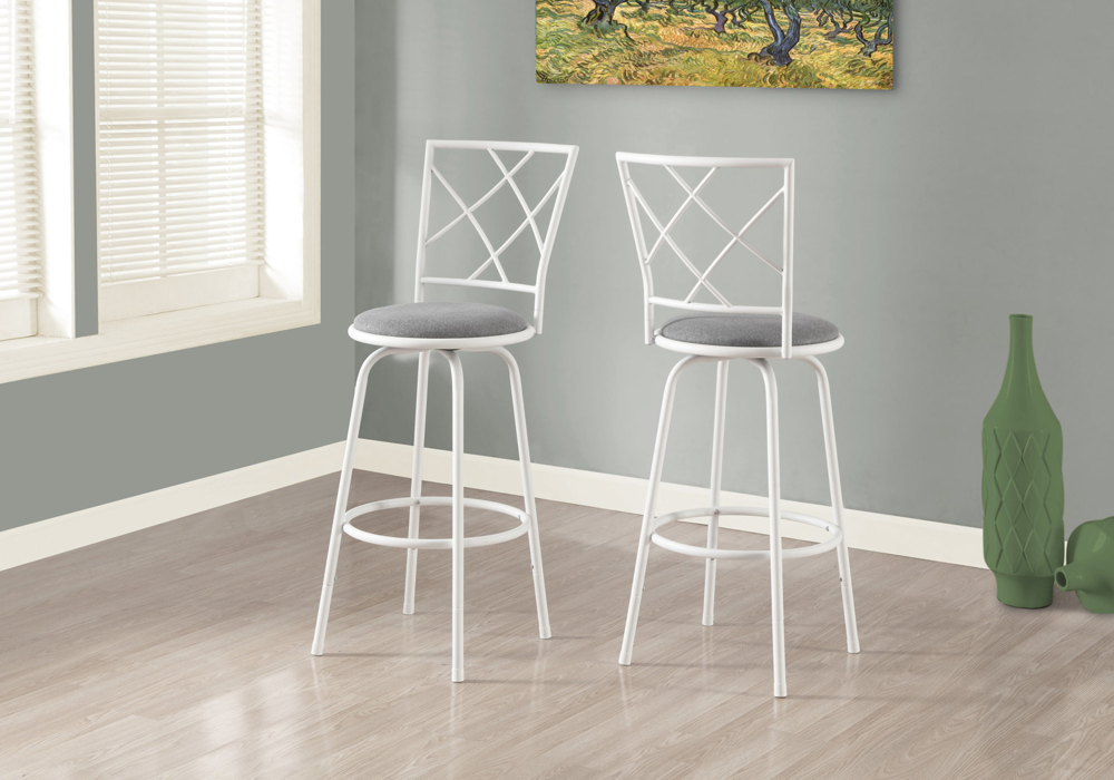 Picture of Swivel bar stool 28"