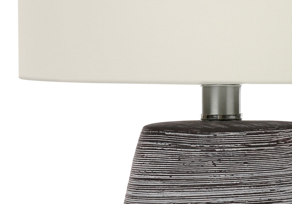 Picture of 19 Inch Table Lamp