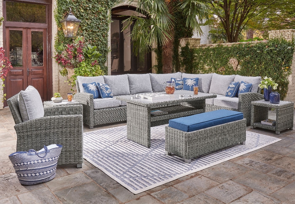 Picture of Outdoor Corner